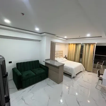 En Crespo Apartamento *
